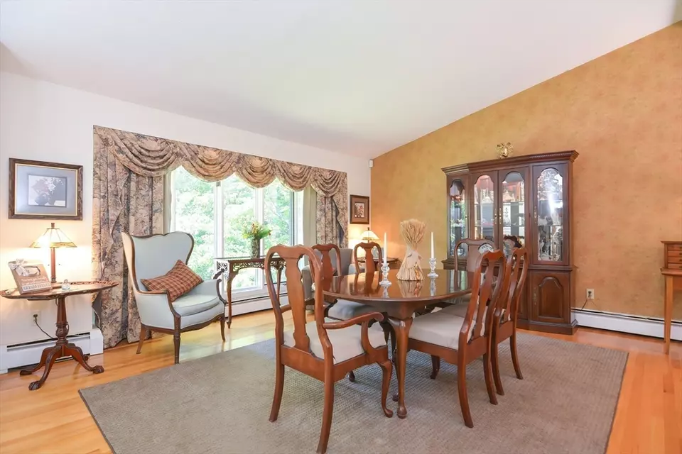 Dining - 115 Highcrest Rd, Fall River, MA 02720 photo 2 of 2
