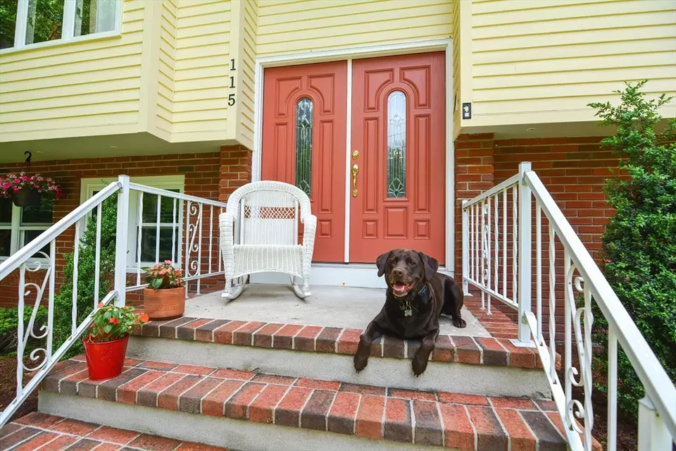 Exterior - 115 Highcrest Rd, Fall River, MA 02720 photo 12 of 14
