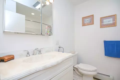 Bath - 115 Highcrest Rd, Fall River, MA 02720 photo 1 of 2