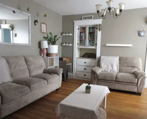Living - 79-81 Silver St, Springfield, MA 01107 photo 2 of 2