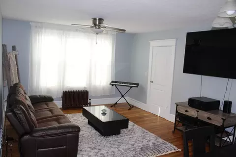 Living - 79-81 Silver St, Springfield, MA 01107 photo 1 of 2