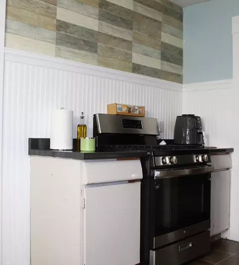 Kitchen - 79-81 Silver St, Springfield, MA 01107 photo 1 of 6
