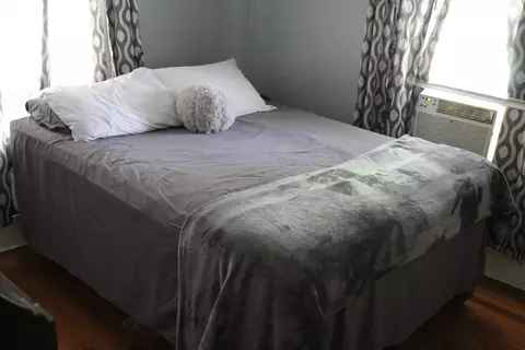Bedroom - 79-81 Silver St, Springfield, MA 01107 photo 4 of 4