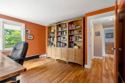 55 Robert Rd, Marblehead, MA 01945 photo 17