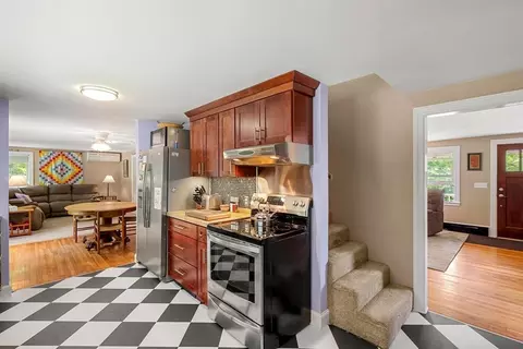 55 Robert Rd, Marblehead, MA 01945 photo 10
