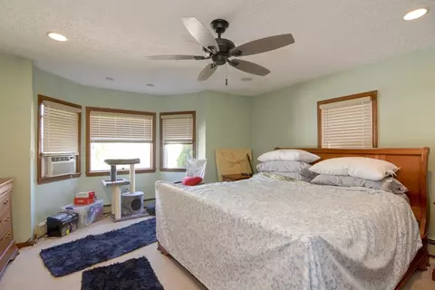 Bedroom - 181 Belmont St, Everett, MA 02149 photo 5 of 5