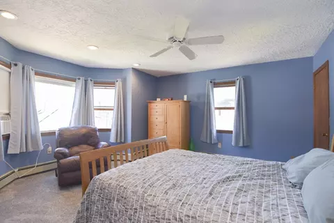 Bedroom - 181 Belmont St, Everett, MA 02149 photo 2 of 5