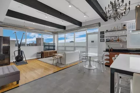 12 Stoneholm St #PH, Boston, MA 02115