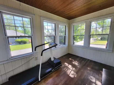 36 Bay State Rd, Reading, MA 01867 photo 2
