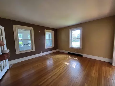 36 Bay State Rd, Reading, MA 01867 photo 3