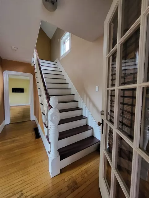 36 Bay State Rd, Reading, MA 01867 photo 6