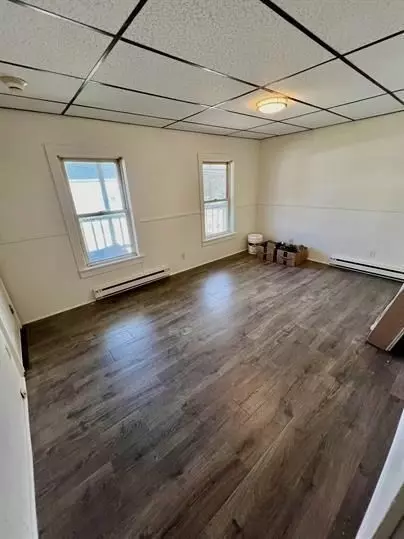 409 NE Main St, Douglas, MA 01516 photo 5