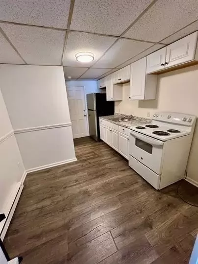 409 NE Main St, Douglas, MA 01516 photo 3