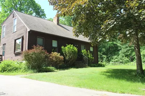 10 Cynthia Ln, Franklin, MA 02038