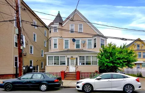58 Cary Ave, Chelsea, MA 02150