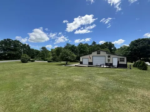 39 Washington Ave, Athol, MA 01331 photo 2