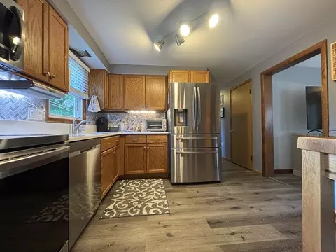 39 Washington Ave, Athol, MA 01331 photo 5