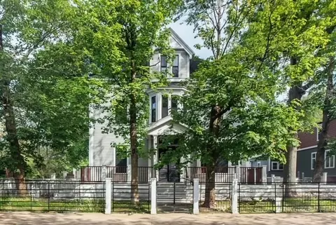 30 Perrin St, Boston, MA 02119