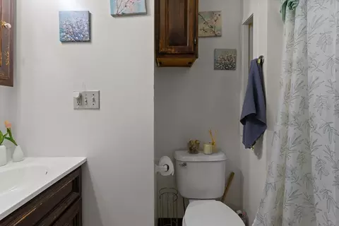 451-453 Fairmount St, Woonsocket, RI 02895 photo 15