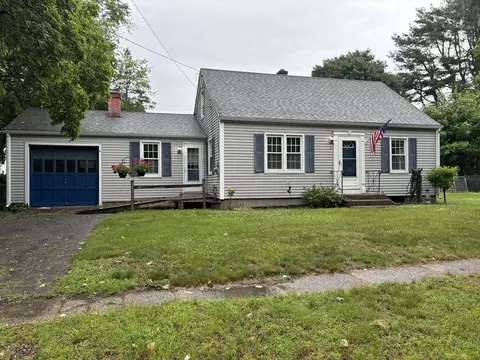 6 Jackielyn Cir, Granby, MA 01033