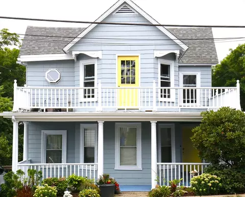 103 Summit Ave #2, Winthrop, MA 02152