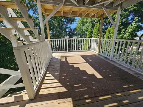 Exterior - 103 Summit Ave #2, Winthrop, MA 02152 photo 2 of 2