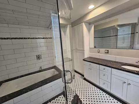 Bath - 103 Summit Ave #2, Winthrop, MA 02152 photo 2 of 4