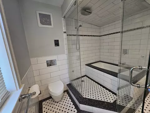 Bath - 103 Summit Ave #2, Winthrop, MA 02152 photo 4 of 4