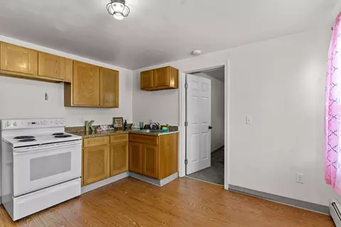 126 Earle St, Woonsocket, RI 02895 photo 5
