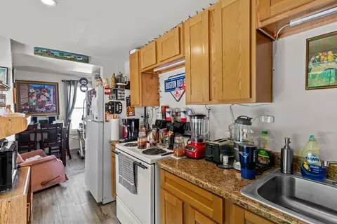 126 Earle St, Woonsocket, RI 02895 photo 34
