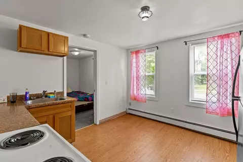126 Earle St, Woonsocket, RI 02895 photo 7