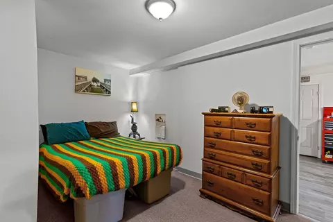 126 Earle St, Woonsocket, RI 02895 photo 33