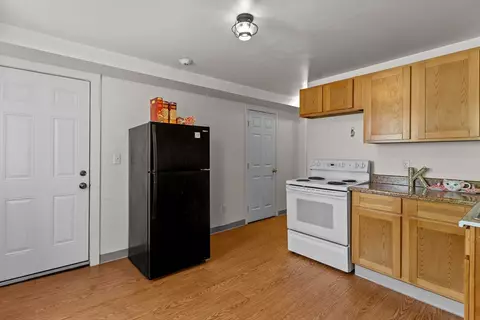 126 Earle St, Woonsocket, RI 02895 photo 6