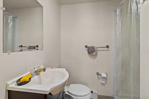 126 Earle St, Woonsocket, RI 02895 photo 9