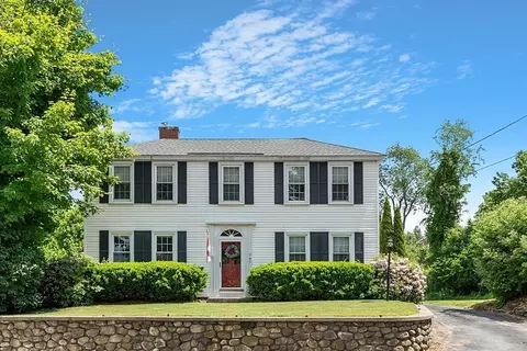 741 Baldwinville Rd, Baldwinville, MA 01436