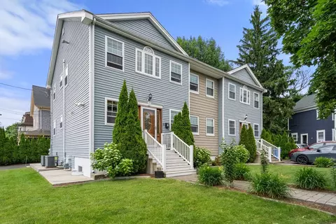 104 Crescent St #1, Waltham, MA 02453