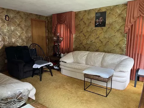 100 Rowland St, Springfield, MA 01107 photo 6