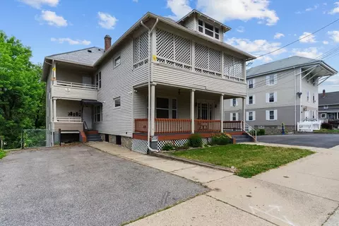 715-717 Park Ave, Woonsocket, RI 02895 photo 3