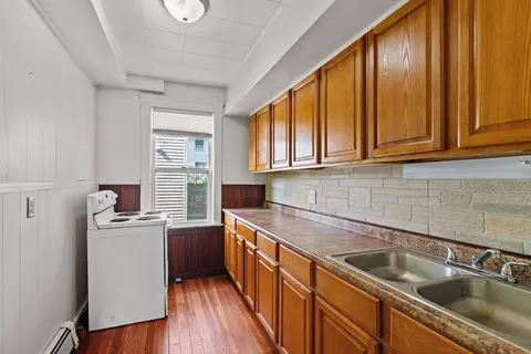 715-717 Park Ave, Woonsocket, RI 02895 photo 8
