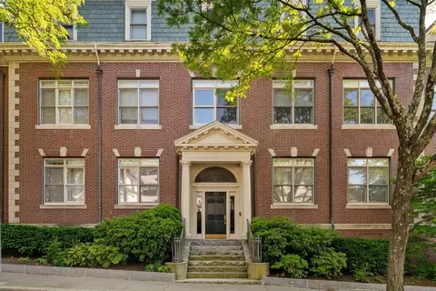 232 Summit Ave #A5, Brookline, MA 02446
