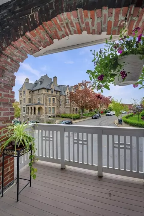34 Garrison Rd #2, Brookline, MA 02445 photo 9