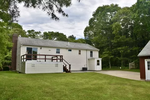 3 Catskill Rd, Bourne, MA 02532 photo 4