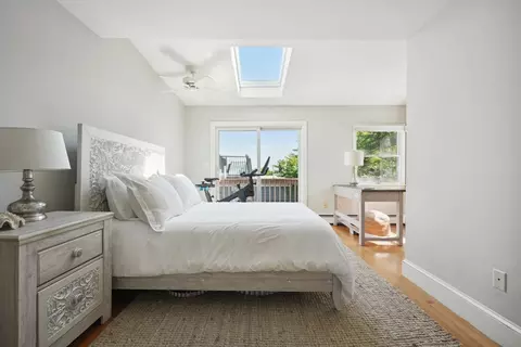 693 E 8th St #2, Boston, MA 02127 photo 23
