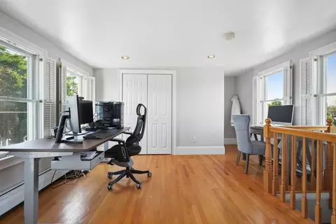 693 E 8th St #2, Boston, MA 02127 photo 32
