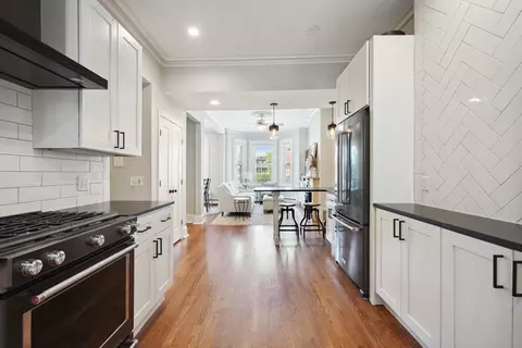 693 E 8th St #2, Boston, MA 02127 photo 9