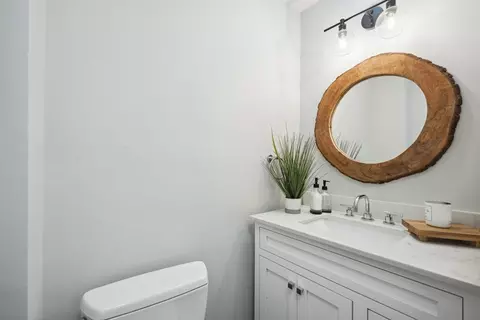 693 E 8th St #2, Boston, MA 02127 photo 13