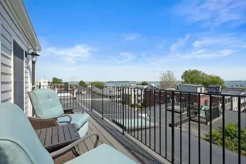 693 E 8th St #2, Boston, MA 02127 photo 35