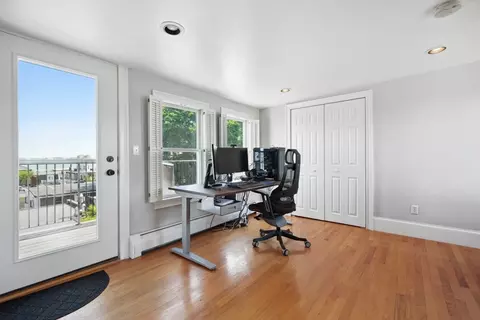 693 E 8th St #2, Boston, MA 02127 photo 33