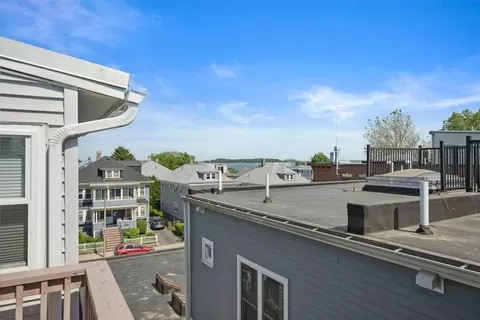 693 E 8th St #2, Boston, MA 02127 photo 26