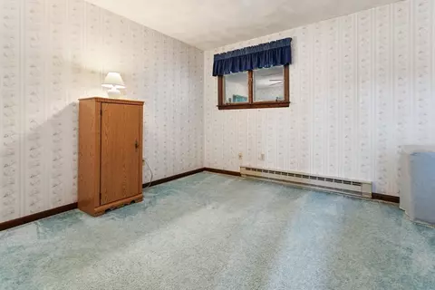 Bedroom - 6 Pine Tree Dr, Saugus, MA 01906 photo 6 of 6